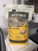 Real Nature Wilderness Adult Katzenfutter 2,5 kg Huhn