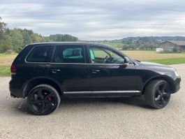 VW Touareg v10 TDI