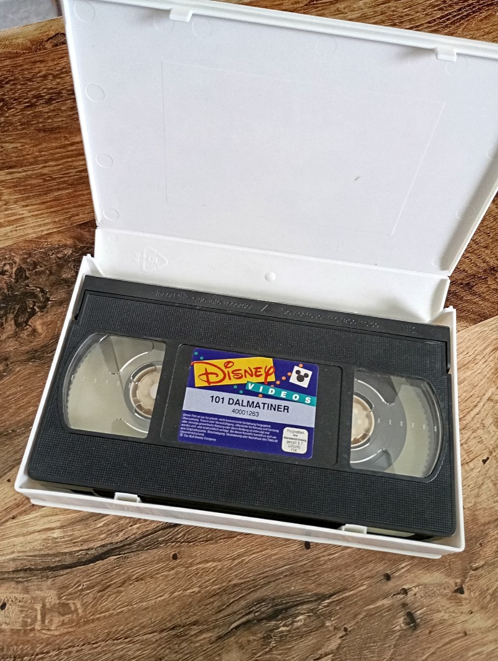Tutti i VHS: Klassiker: 101 Dalmatiner VHS Kassette – Usato da Buchrain venduto da larissaa__x 3