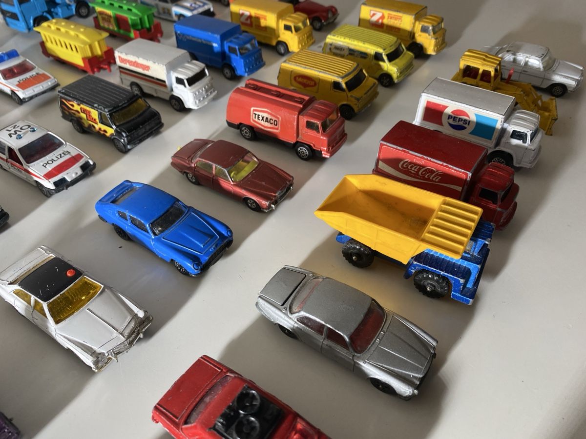 Corgi Toys Modellini d'auto: 40 corgi Autos – Usato da Winterthur venduto da ben_9vxx 5