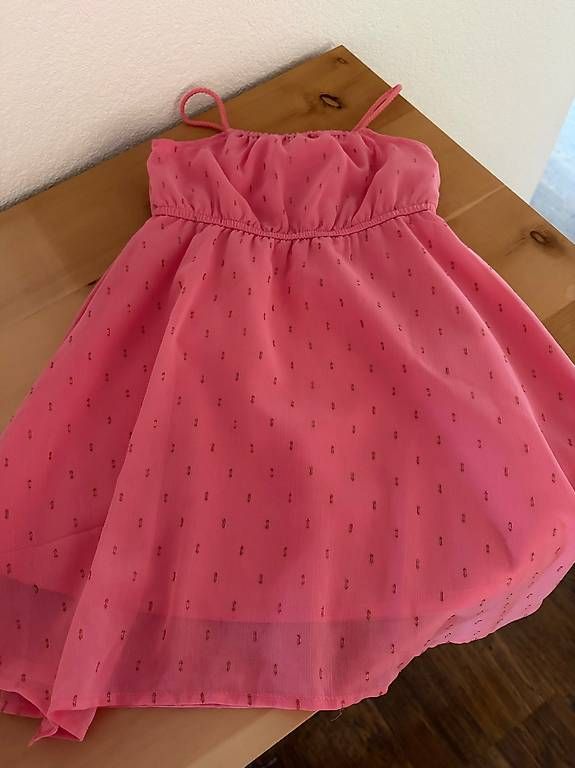 H&M Vestiti & Gonne: Sommerkleid Mädchen Grösse 98 – Usato da Rütschelen venduto da Rotkorn