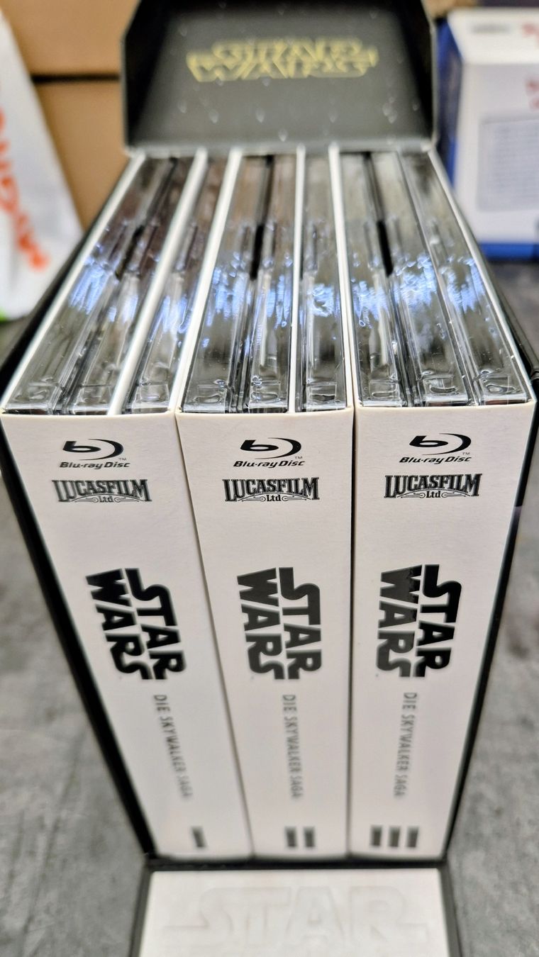 Tutti i DVDs: Star Wars Die Skywalker Saga Blu-ray Box Set Neu – Usato da Zweisimmen venduto da Kleindietwil 2