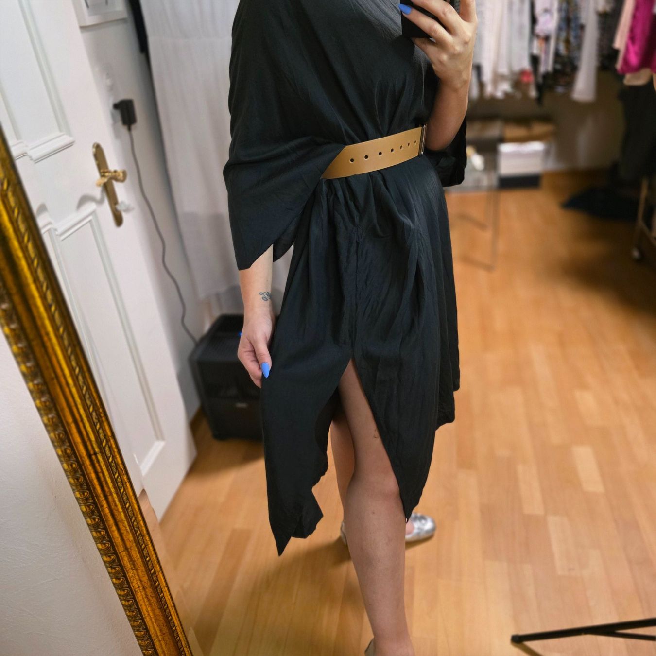 Vestiti: Oversize Kleid Schwarz 3–4XL luftig – Usato da Wald ZH venduto da CapLux 4