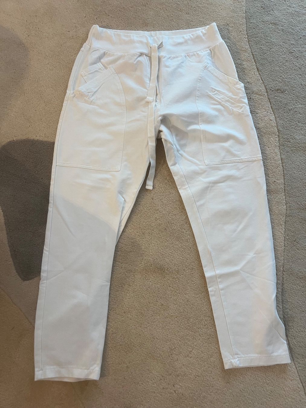 Pantaloni: Hose weiss Gr M – Nuovo (secondo la descrizione) da Horgen venduto da Hpunto