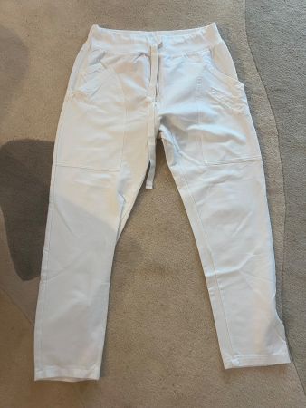 Hose weiss Gr M