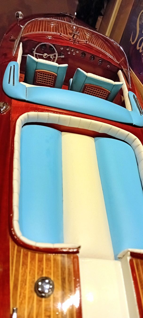 Riva Modellbausätze & Standmodelle: Standmodell RIVA Aquarama 90 cm – Gebraucht aus Hombrechtikon von kialani 3