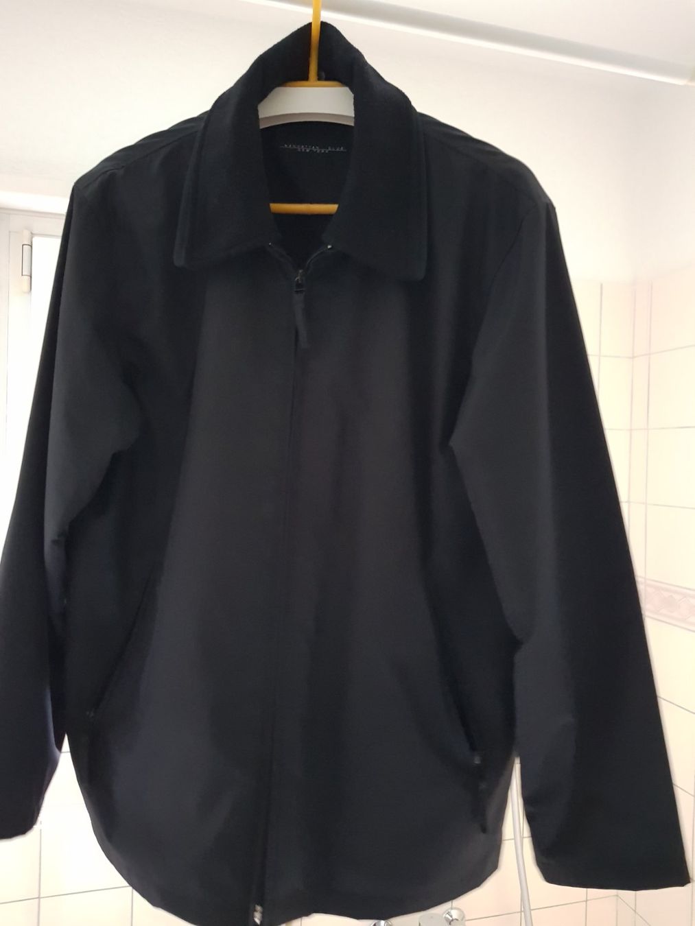 Giacche: Herren Jacke – Usato da Schlieren venduto da Luibird