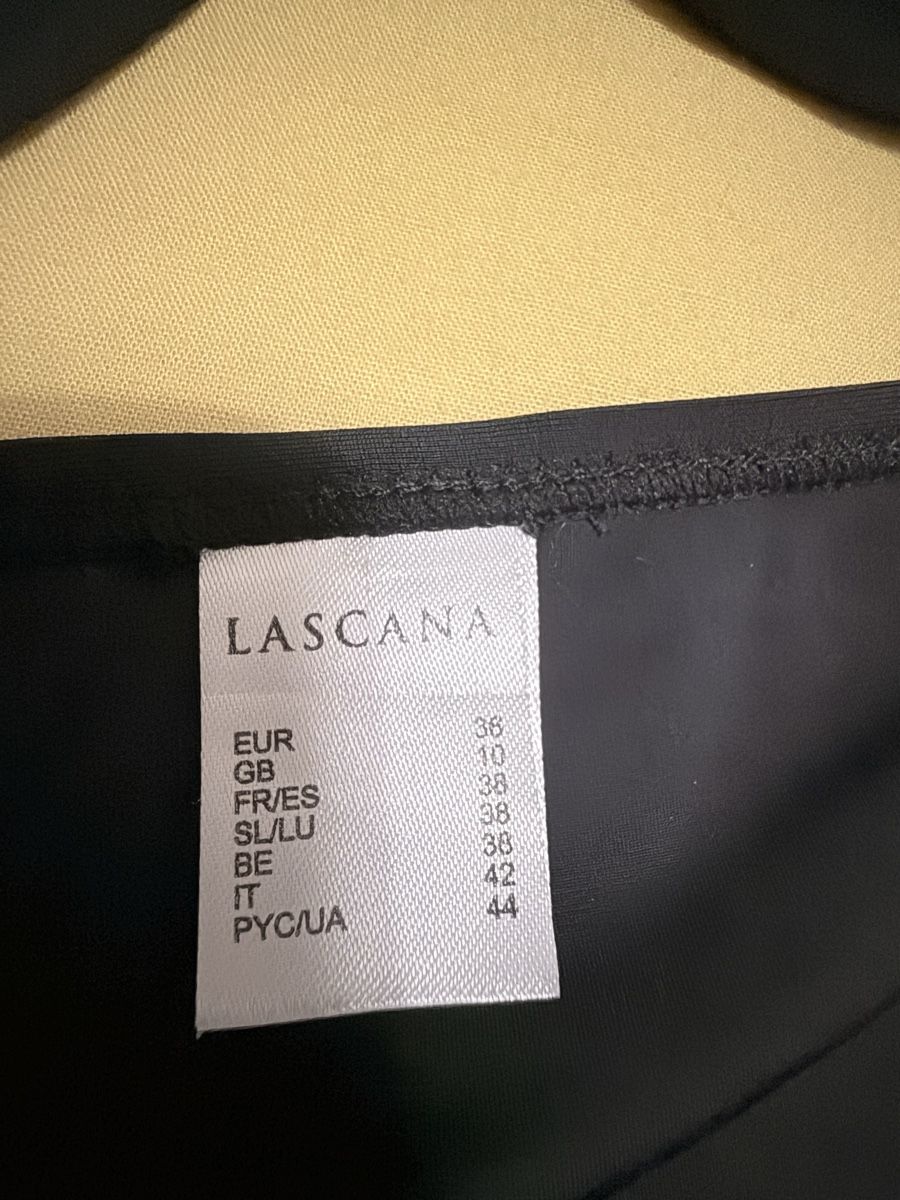 Lascana Costumi da bagno & Bikini: LASCANA bikini nero 38B con perline ottimo stato – Nuovo (secondo la descrizione) da Bellinzona venduto da bul_mvy5 6