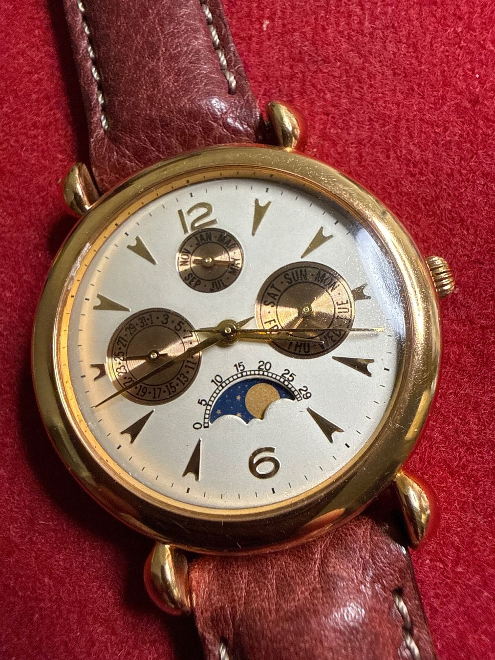 Uhren: Mondphase Quarz 36 mm Nos – Neu (gemäss Beschreibung) aus Pfeffingen von Allhandelklgwatches