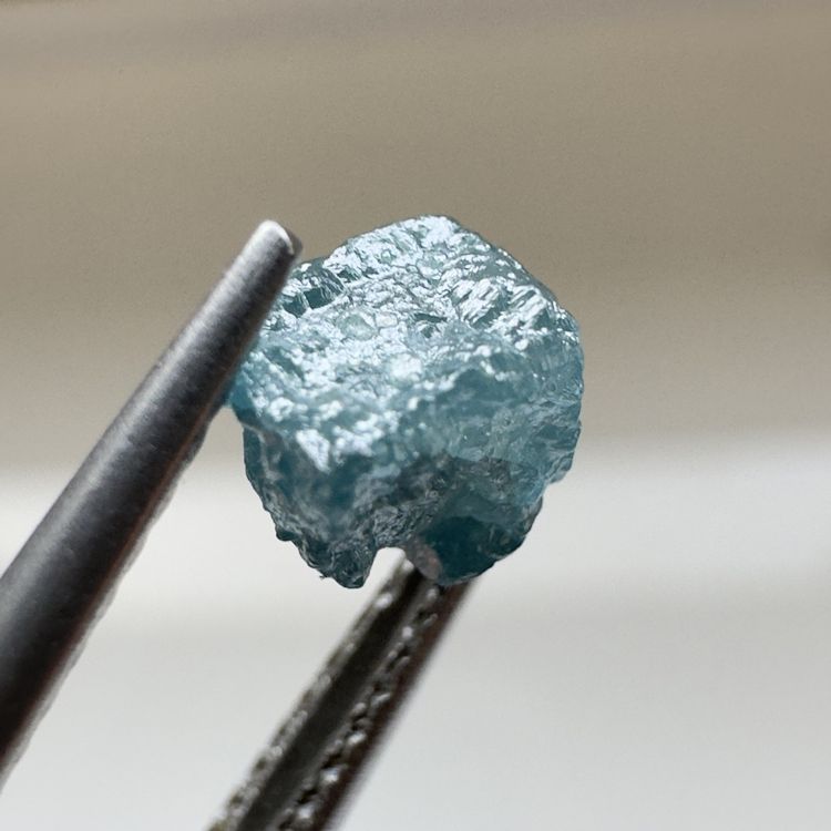 1.06 ct - Raw Natural Blue Diamond 2