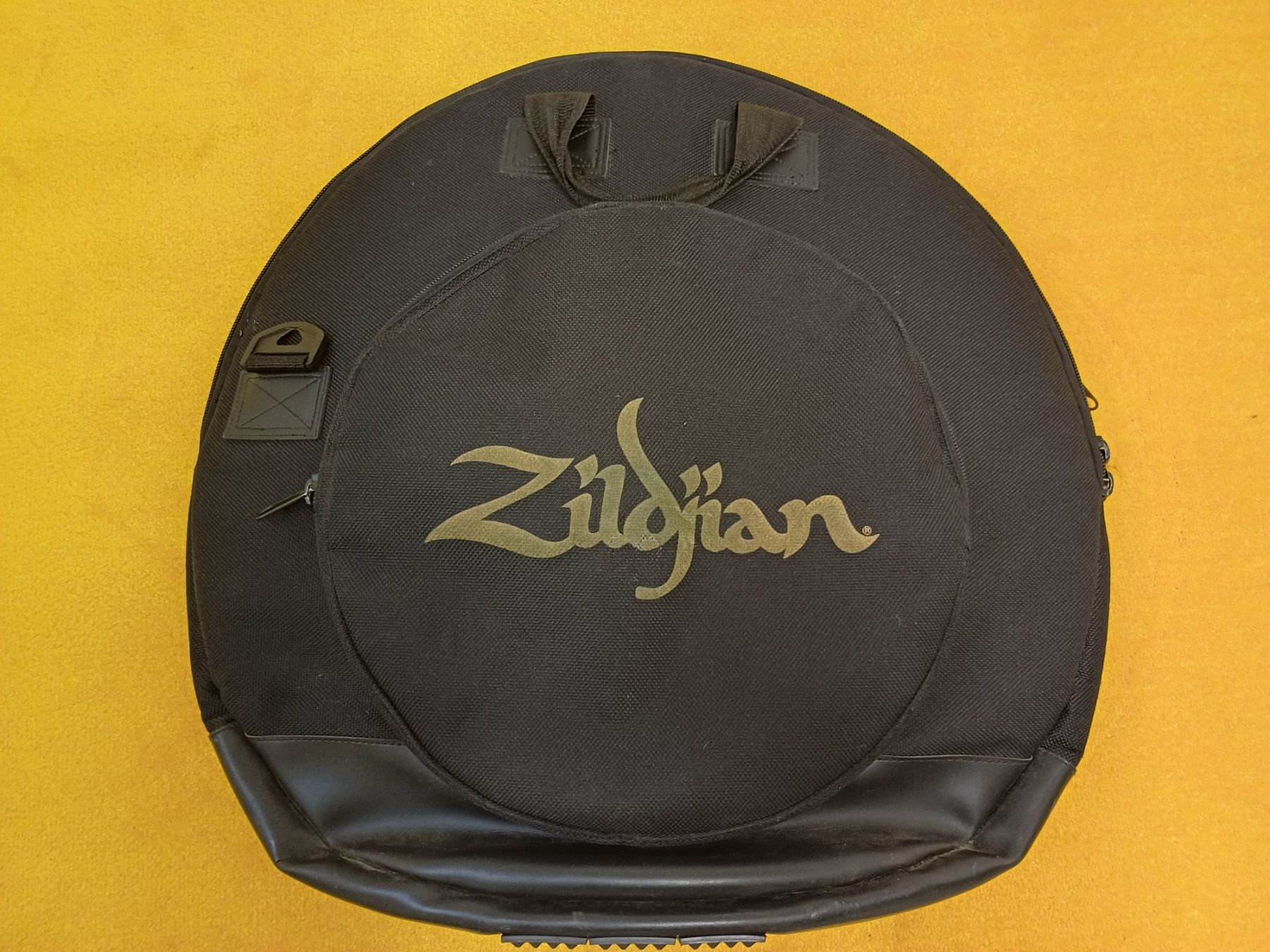 Zildjian Strumenti musicali: Zildjian Beckentasche 24" – Usato da Niederönz venduto da pho_xy6y