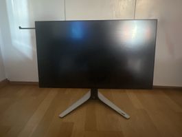     Alienware AW2723DF - 240HZ / 2K Gaming Monitor