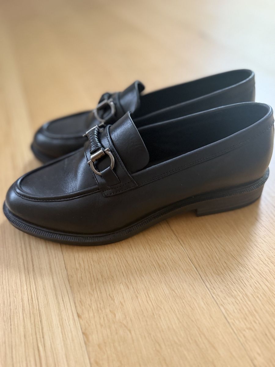 Scarpe da donna: Varese Leder Loafer Gr 37 – Nuovo (secondo la descrizione) da Rümlang venduto da Flaviia_ 1