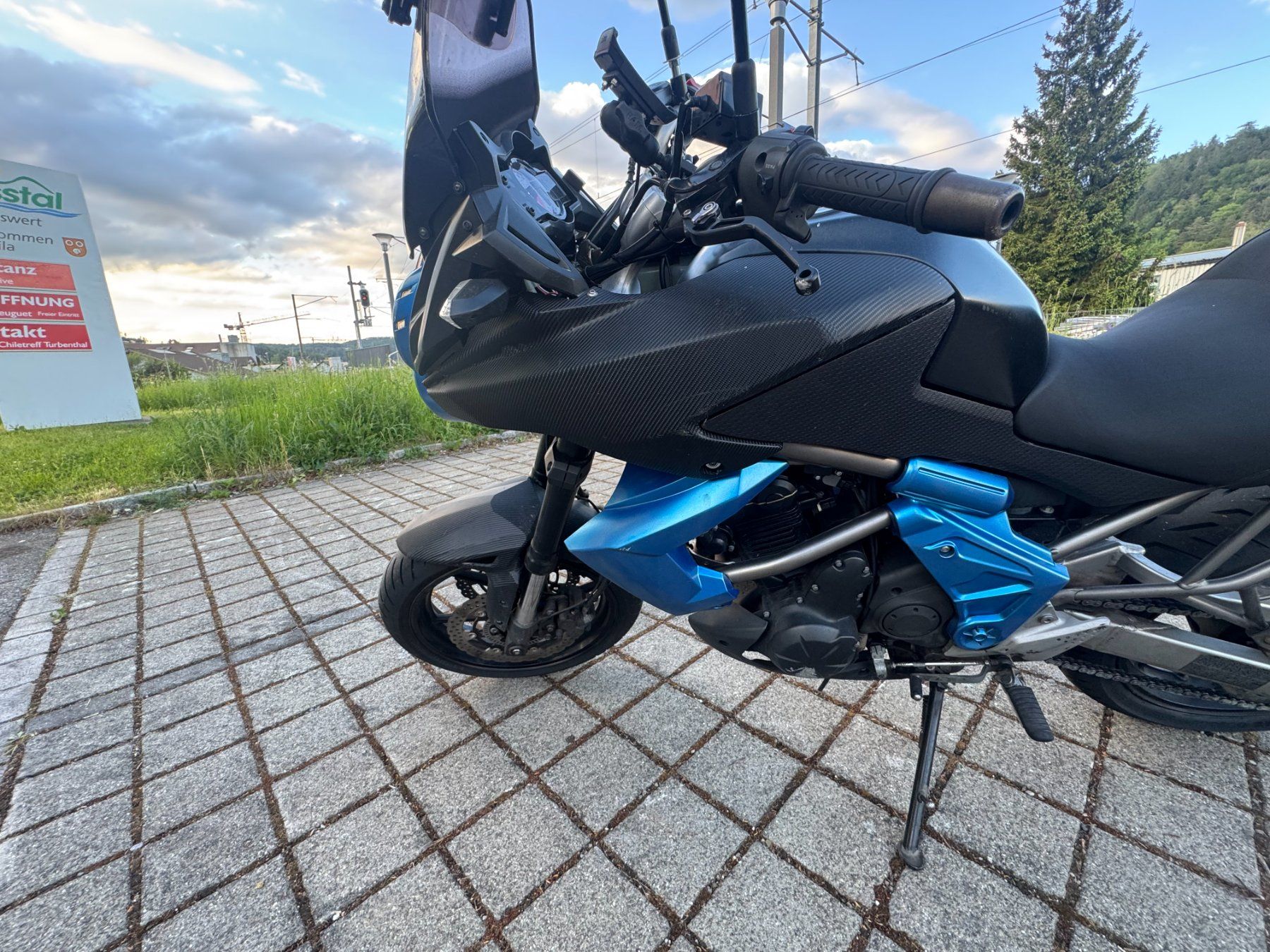 Kawasaki Touring: Kawasaki Versys 650 ABS - 25KW eingetragen und Griffheizung – Gebraucht aus Wila von kev8tech 8