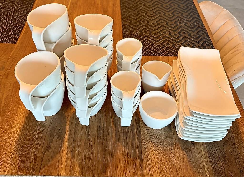 Villeroy & Boch Set di piatti: Grosses Villeroy & Boch Geschirrset – Usato da Möriken AG venduto da ram_n5kf 1