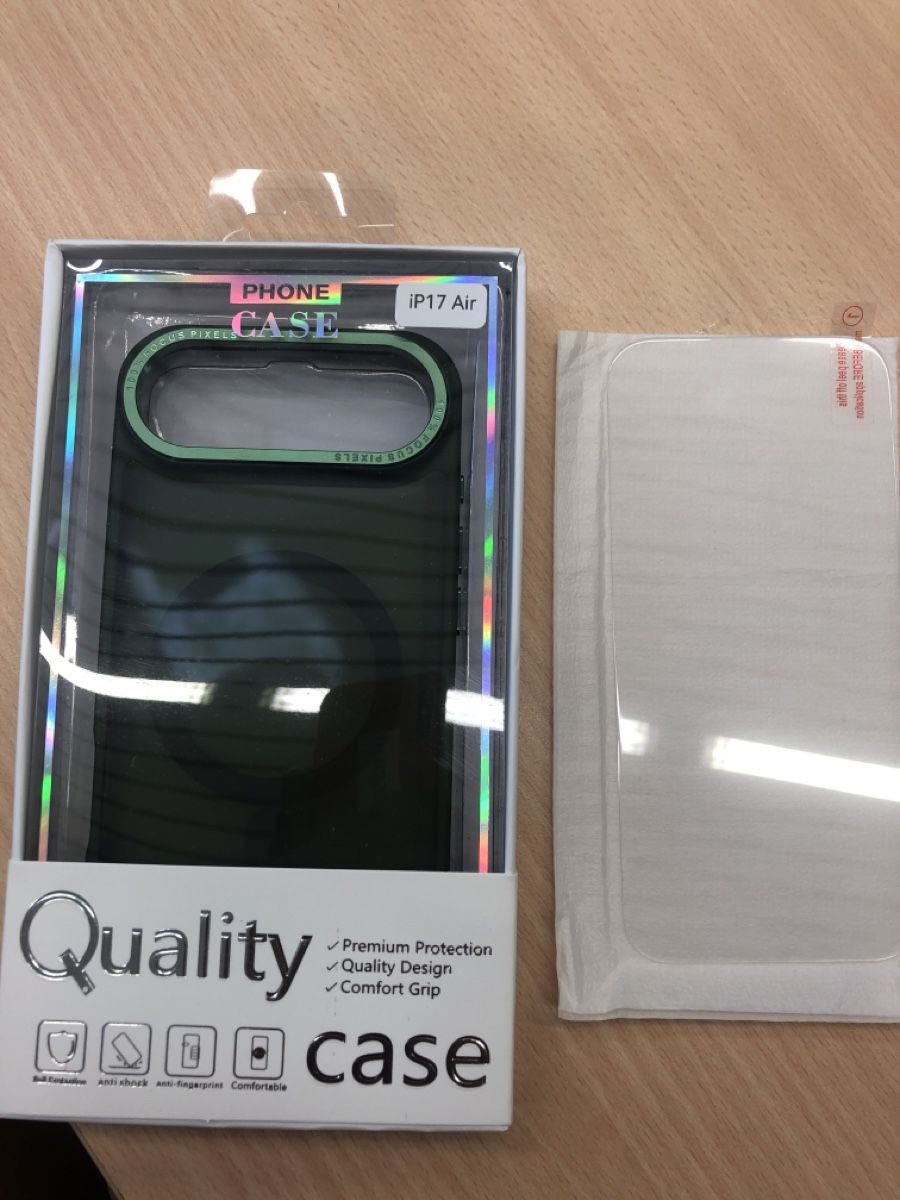 Cover & Protezioni schermo: iphone 17 Air Hülle + Panzerglas  – Nuovo e nell'imballaggio originale da bern venduto da reptechnic