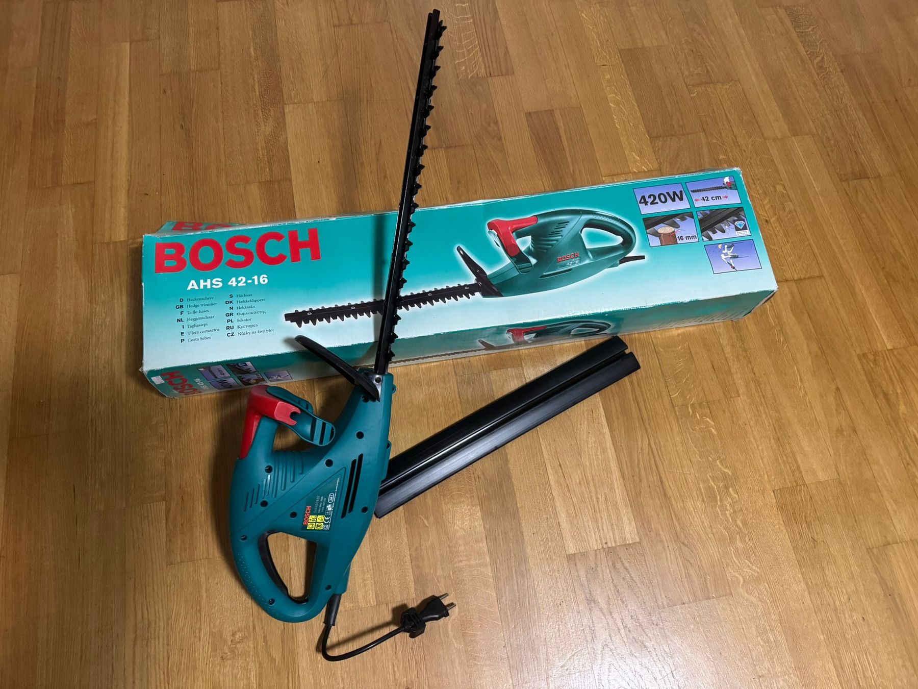 Tutti gli attrezzi: Bosch Heckenschere – Usato da Urdorf venduto da robinson80