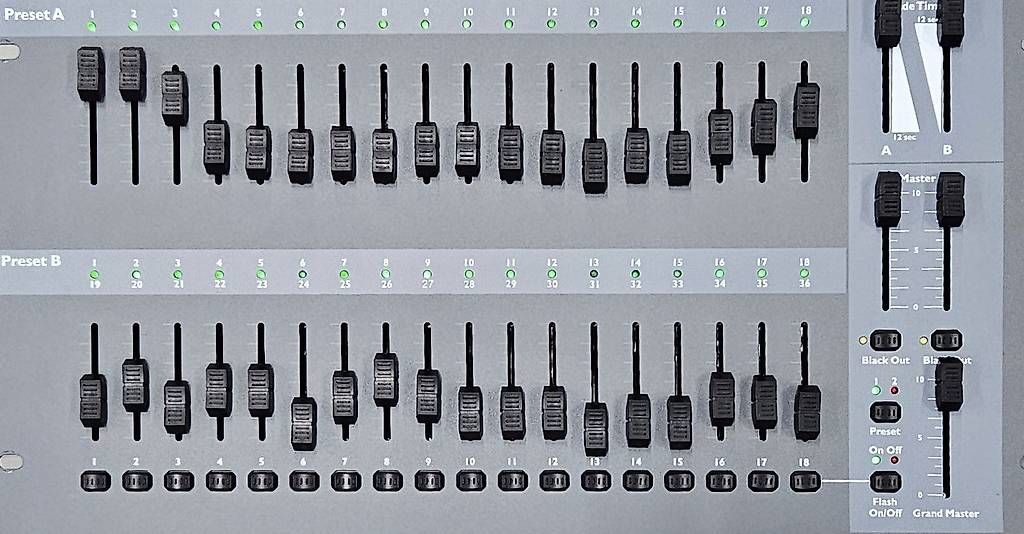 Steuerung: Showtec Easy Fade 36 Lichsteuerung – Gebraucht aus Rüti ZH von Philippek 1