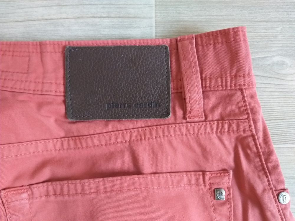 Pierre Cardin Jeans: Jeans PIERRE CARDIN    Taille / Grosse S..... – Usato da Cossonay-ville venduto da Super-Price-Quality 5