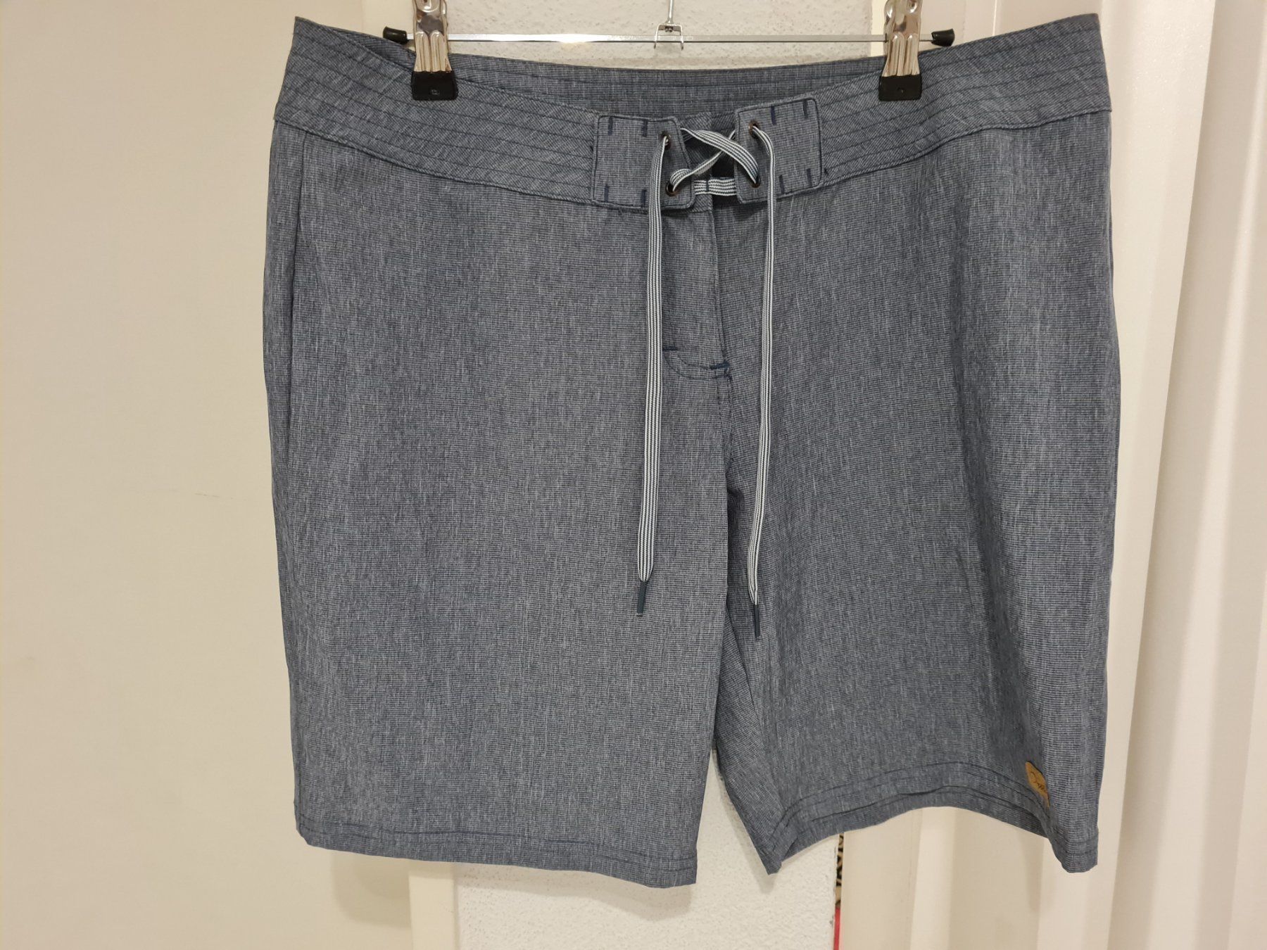 Hosen: Protest kurze Hose – Neu (gemäss Beschreibung) aus Niedergösgen von topol14
