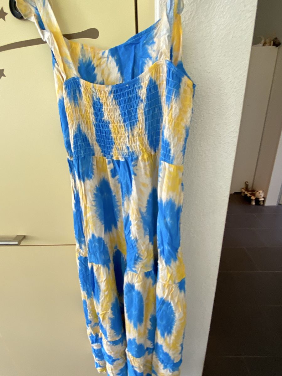 Vestiti: B Vibes Sommerkleid – Usato da Obbürgen venduto da bugi6868 5