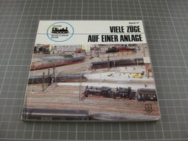 Viele Züge auf einer Anlage