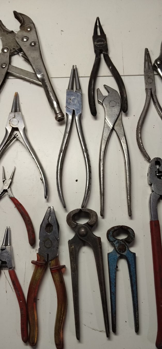 Alle Werkzeuge: 30 x Verschiedene markenzangen – Gebraucht aus Biel/Bienne von Vintage-timearts 3