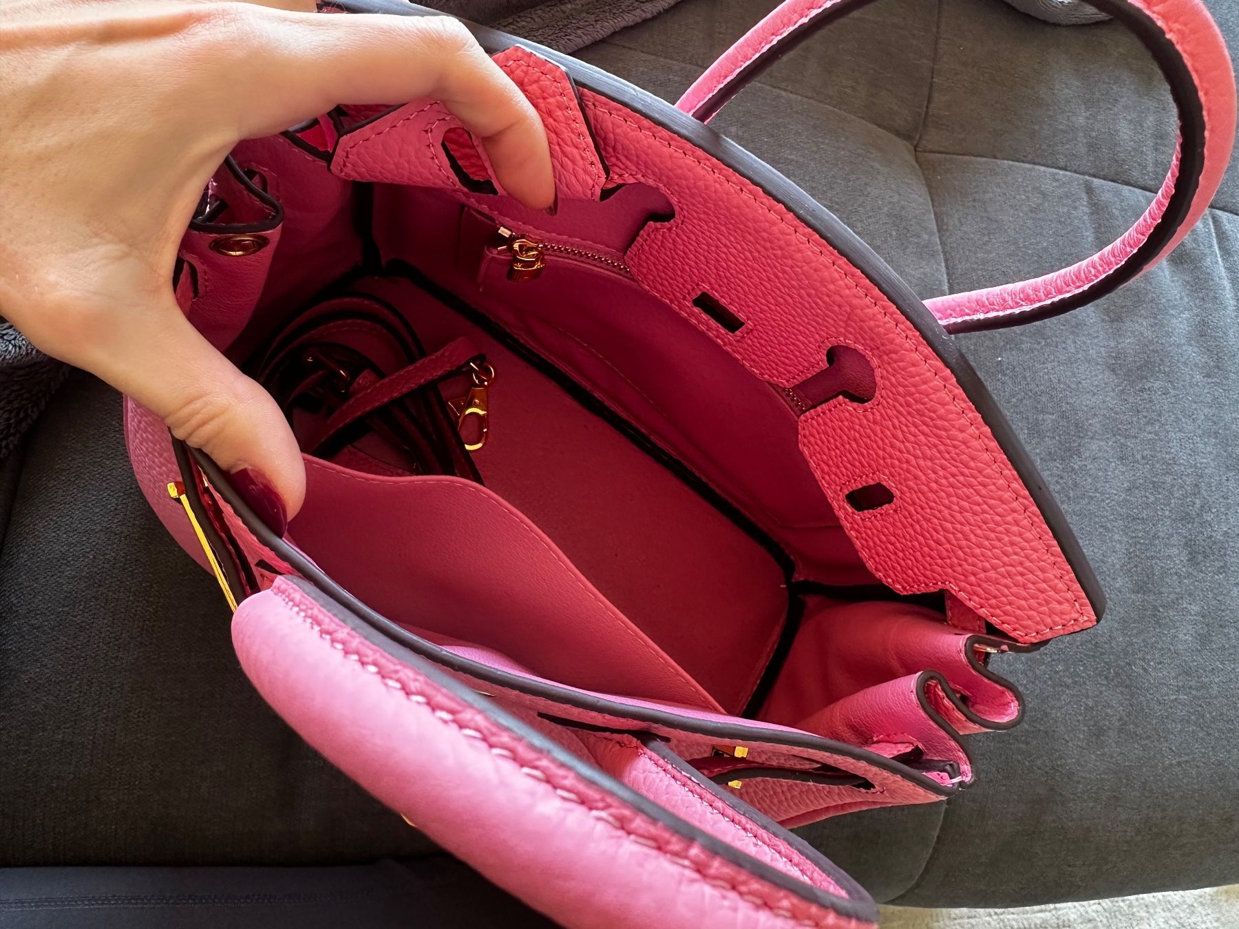 Taschen für Damen: Sac à main rose new – Neu (gemäss Beschreibung) aus La Croix (Lutry) von secondhandZara 5