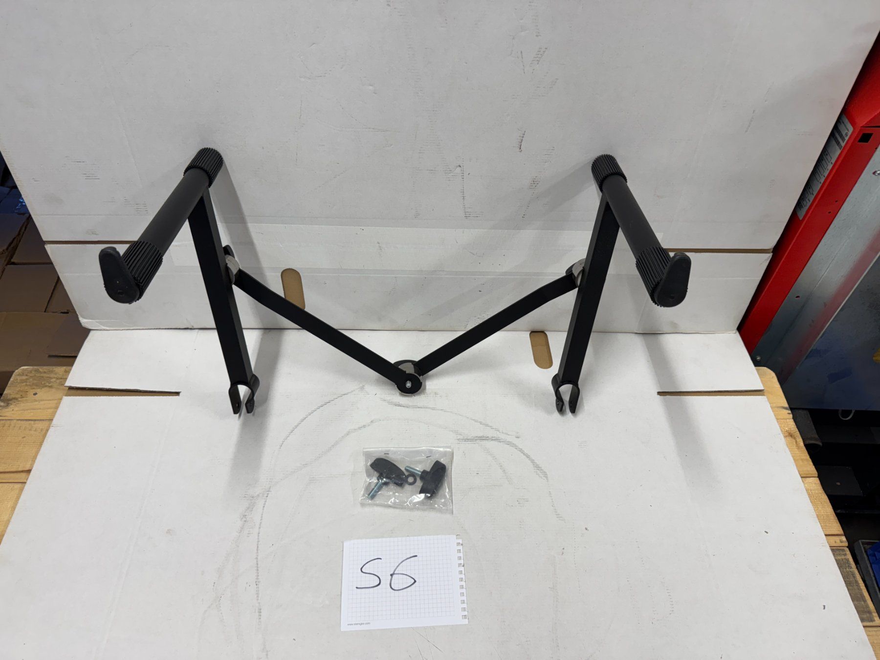 Supporti per strumenti musicali & leggii: Keyboard Ständer (S6) – Nuovo e nell'imballaggio originale da Däniken SO venduto da Profog1 1
