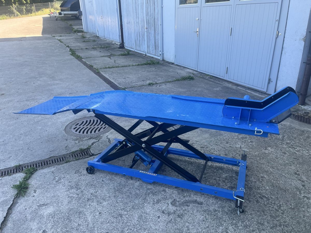 Piattaforme elevatrici: Motorrad Hebebühne Max. 560 kg – Usato da Uzwil venduto da Prowler0