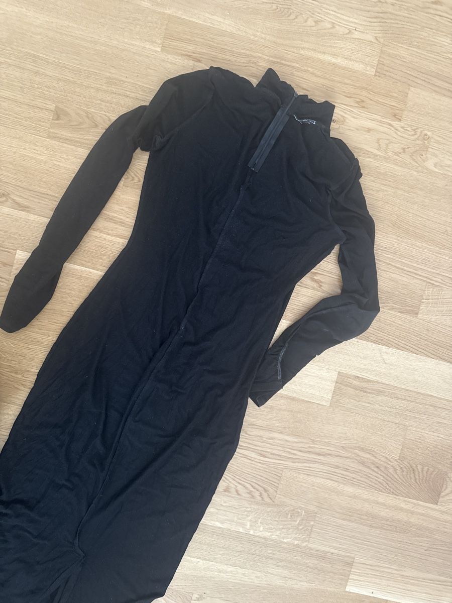 Reformation Vestiti: Reformation Celina Knit Dress S – Nuovo (secondo la descrizione) da Zürich venduto da okarioto 2