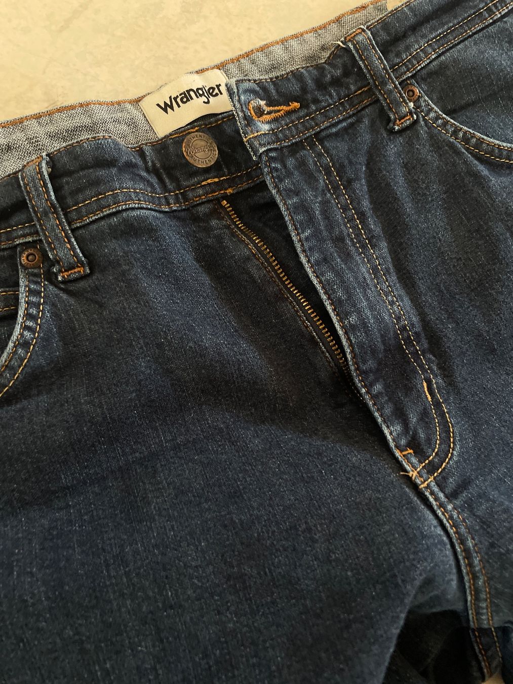 Wrangler Jeans: Jeans Wrangler Arizona Taille 38 32 – Usato da Vallamand venduto da Bricbracbroc82 3