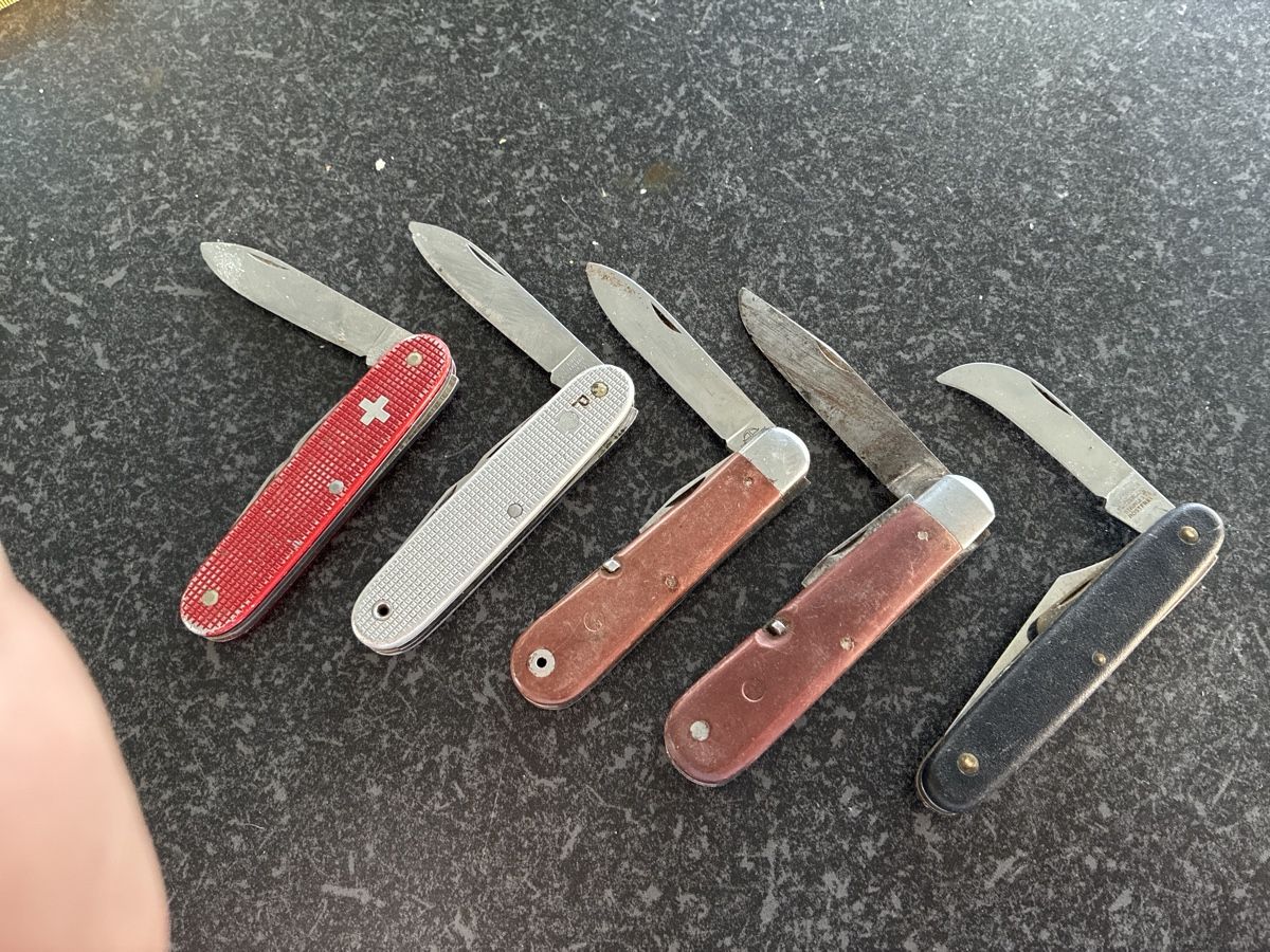 Victorinox Coltelli tascabile: Lot 5 militar messer – Usato da Chur venduto da jasi18