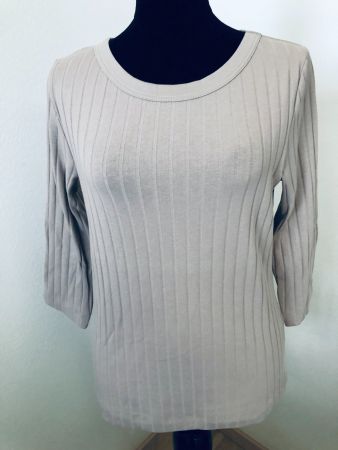 Hübsches Shirt, beige, Grösse 36, Top Zustand!