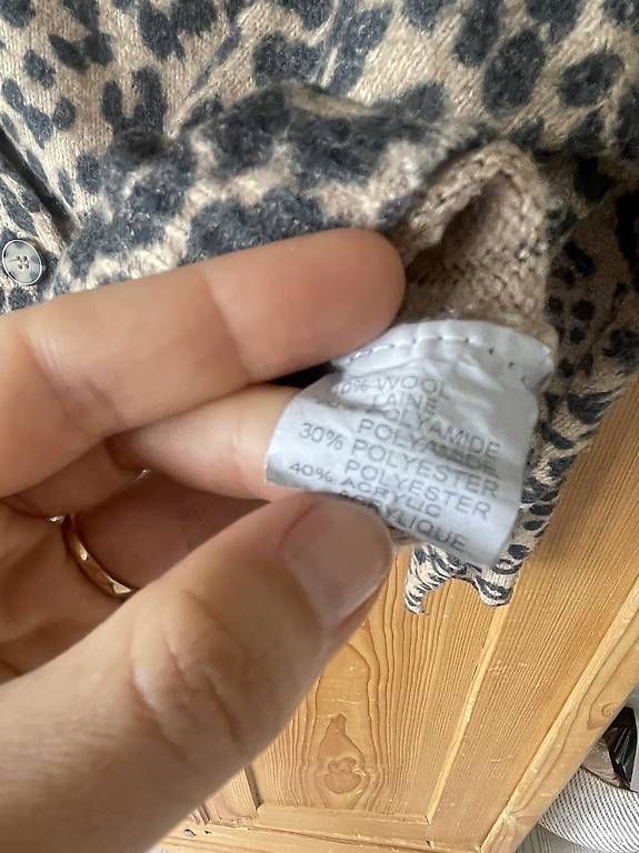 Pulls & Sweat-shirts: Leo pullover One Size Lili und Lola – D'occasion à Ipsach par Cynicat 1
