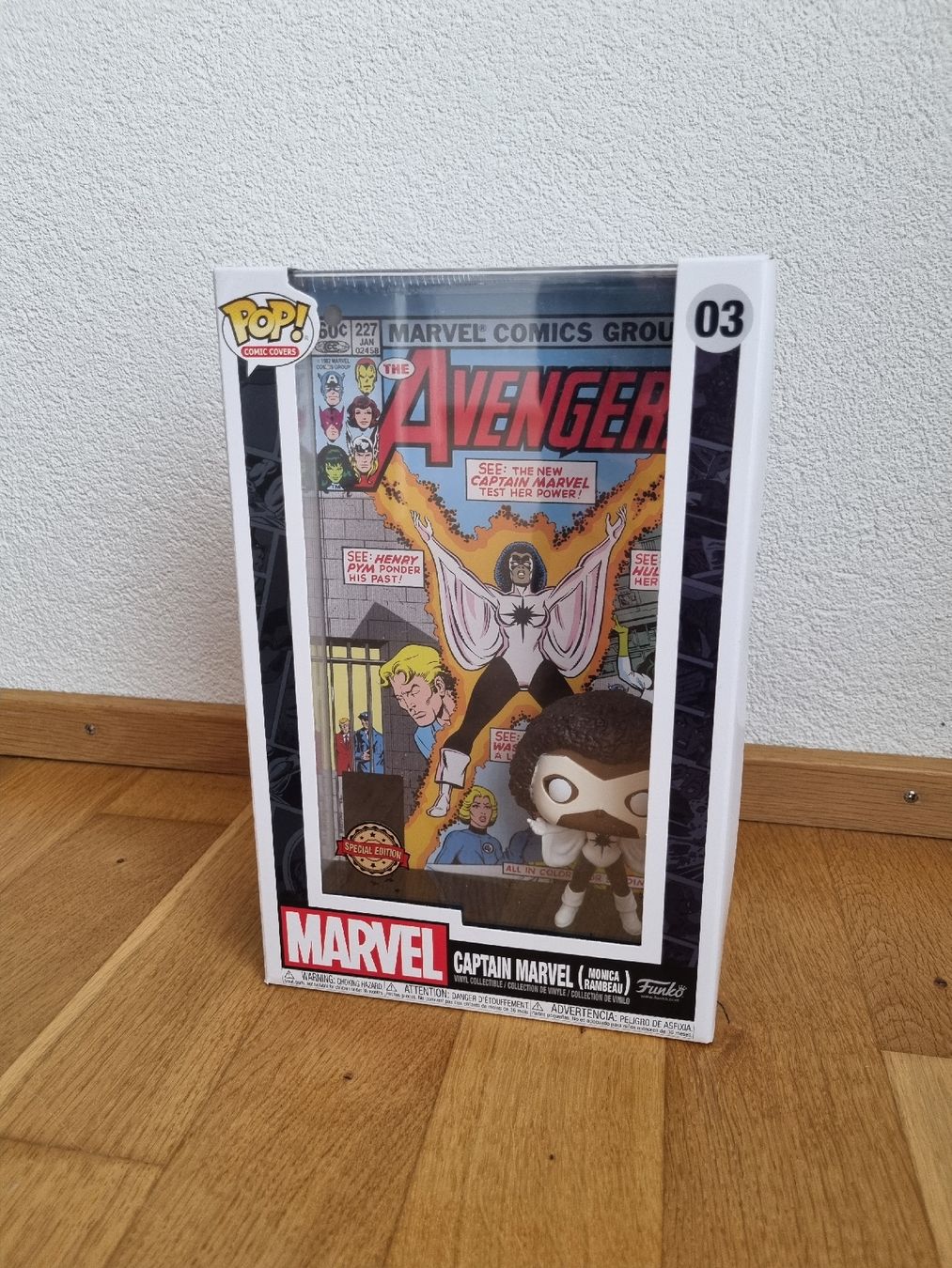 Funko Statuette: Funko Pop Comic Cover Marvel's Captain Marvel – Nuovo e nell'imballaggio originale da Busswil TG venduto da Hugi_9_7