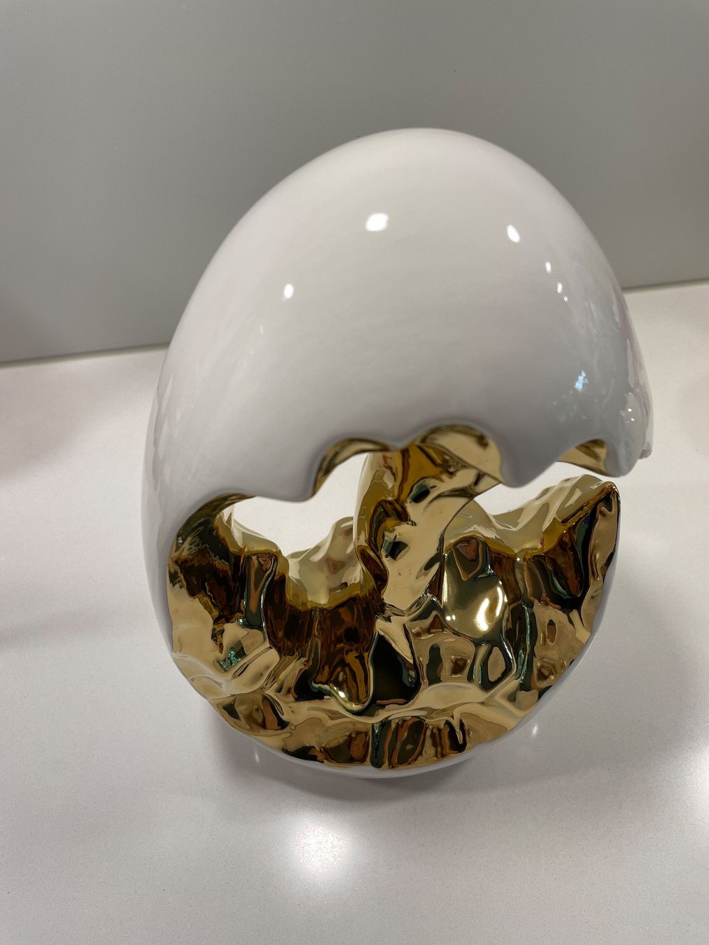 Sculture & Statue: Skeleton Carved Eggs Sculpture (weiss/gold) – Usato da Zürich venduto da plumita 5