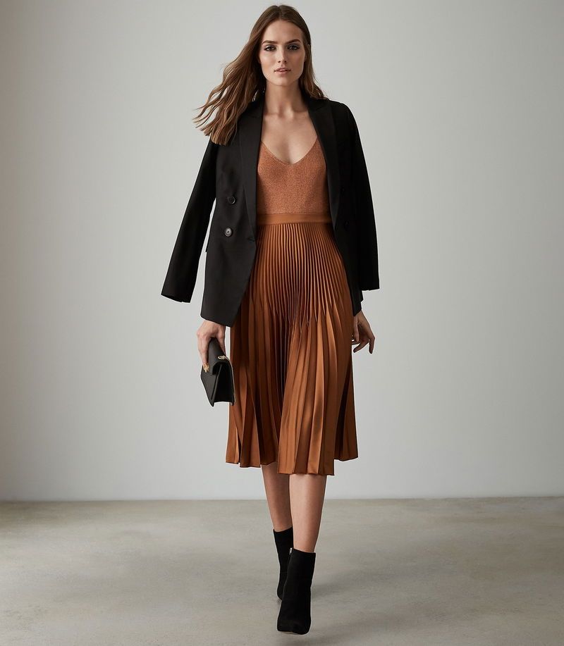 Robes: Reiss Elegant Midi Skirt – D'occasion à St.Josefen par lop_lh8d