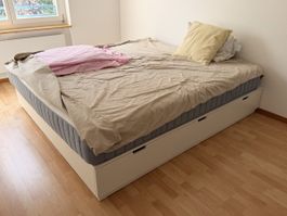 IKEA Nordli Bett 180 x 200 viel Stauraum weiss ohne Matraze