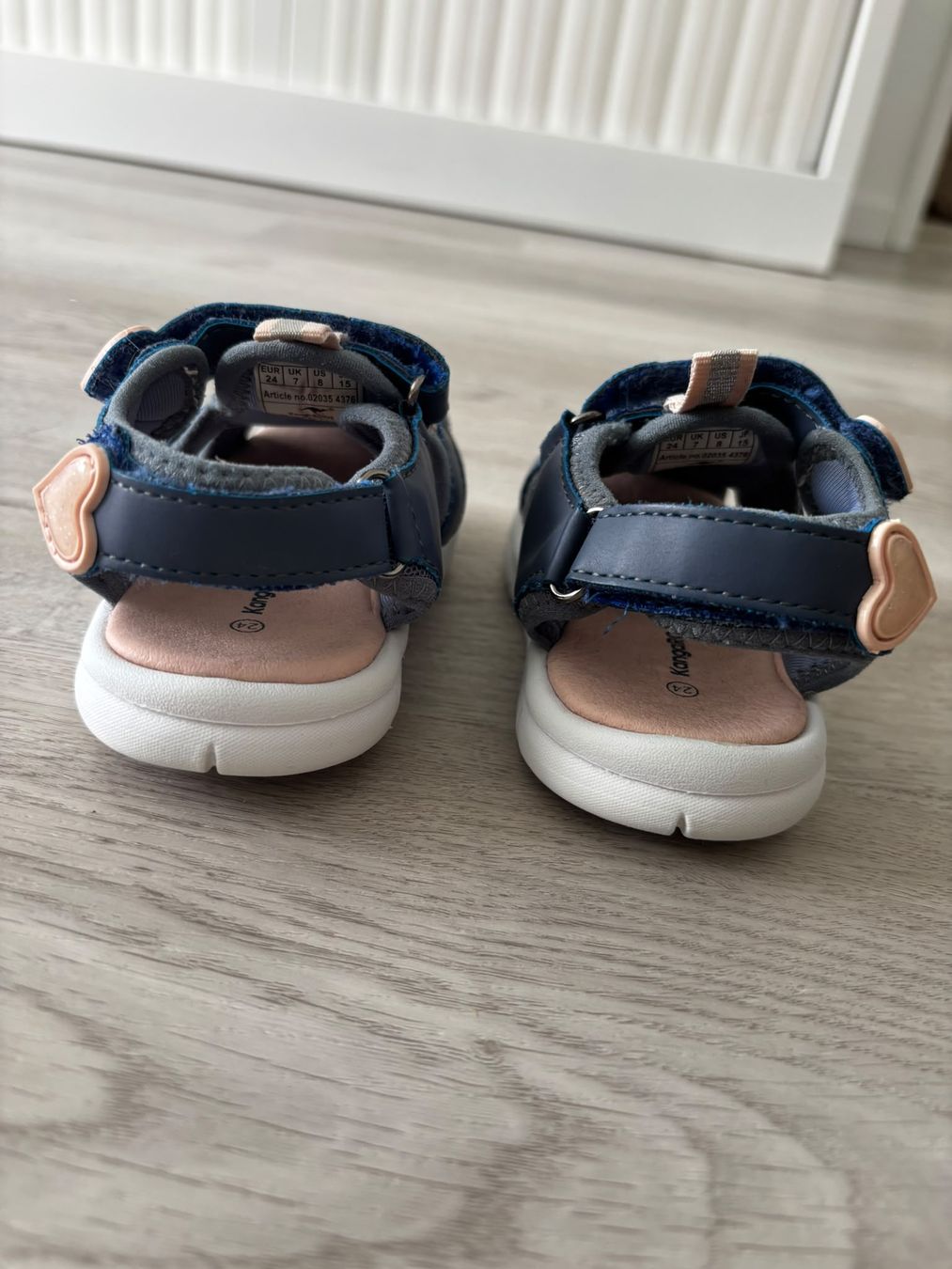 Scarpe per ragazzi: Kindersandalen Gr. 24 – Usato da Hochfelden venduto da rub_rnw5 3