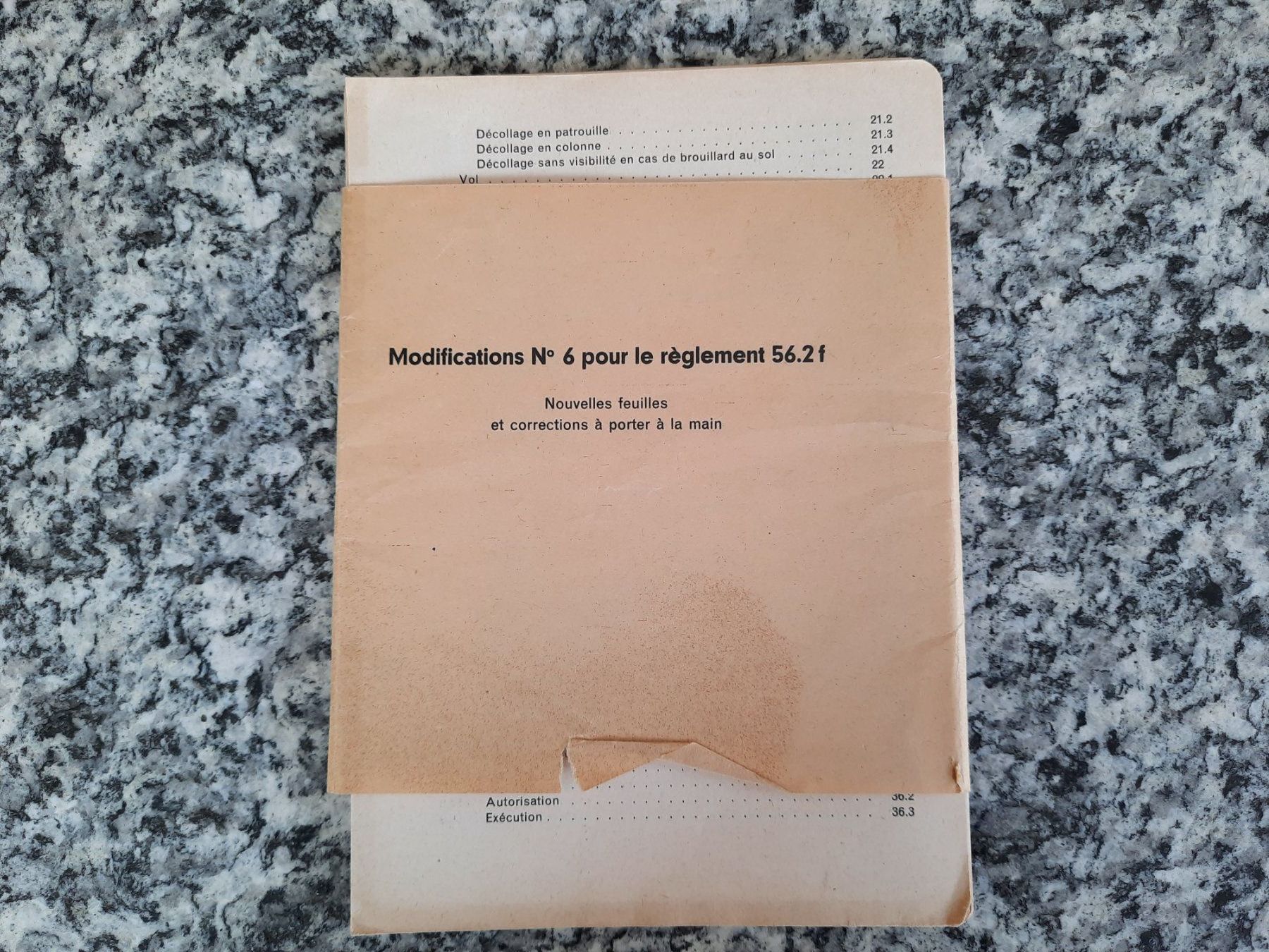 Bücher: Modifications No 6 pour Regl 56.2 f – Gebraucht aus Ruswil von Sammlergeist