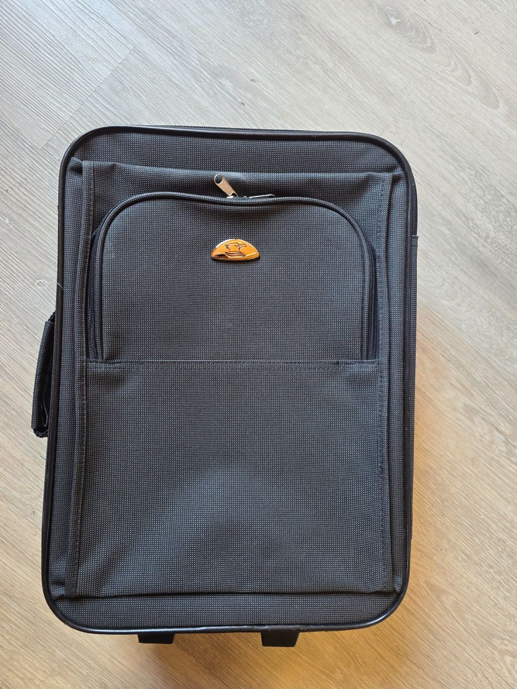 Reisekoffer: Handgepäck Koffer Roll Trolley – Gebraucht aus Walterswil BE von Lonitti