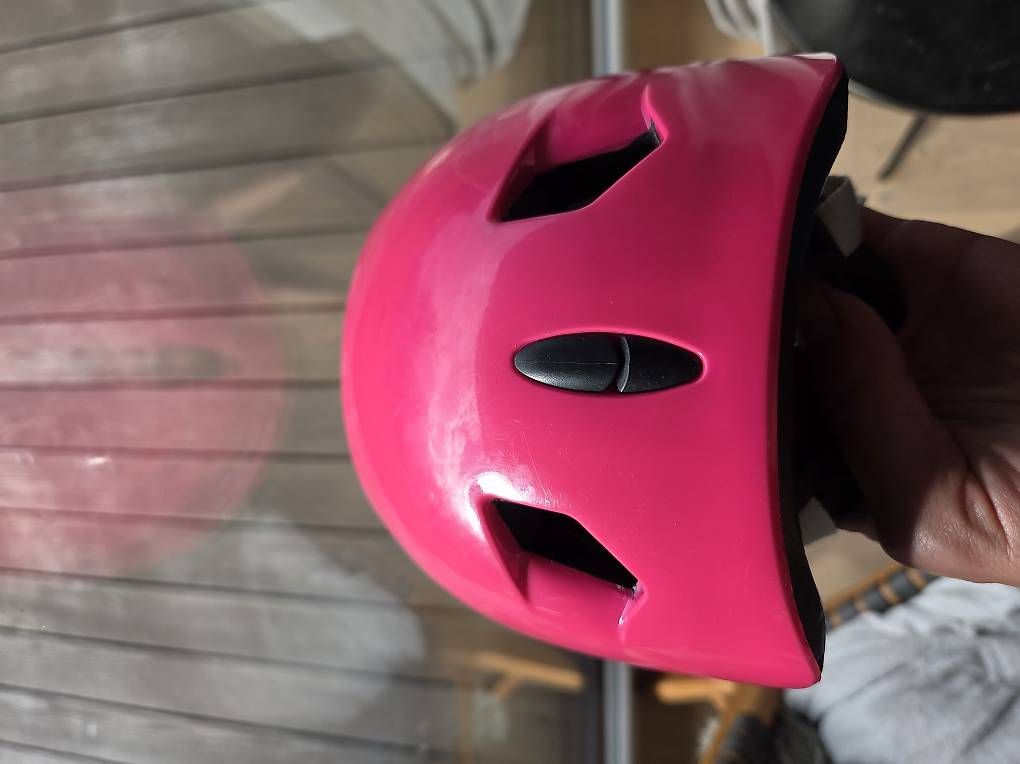 Caschi: BERN Kinderhelm bis ca 4 Jahre – Usato da Subingen venduto da Mitchstyle 1