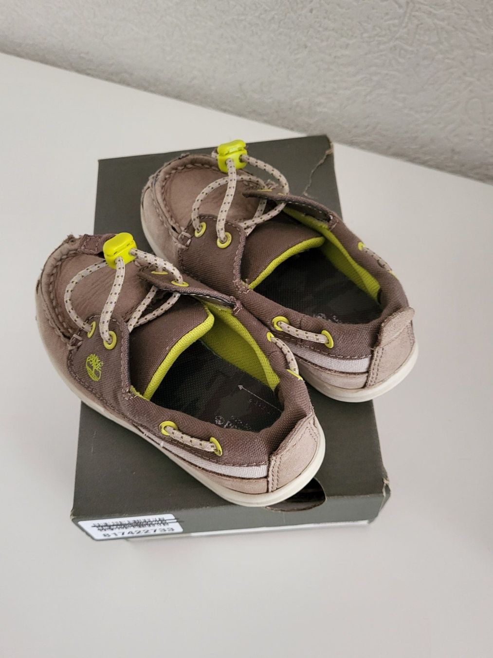 Chaussures garçon: Chaussures cuir – D'occasion à la tour de peilz par alegre02 1