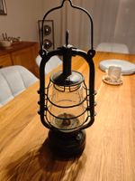 Alte Petroleumlampe Laterne Lampe Winter Dekoration