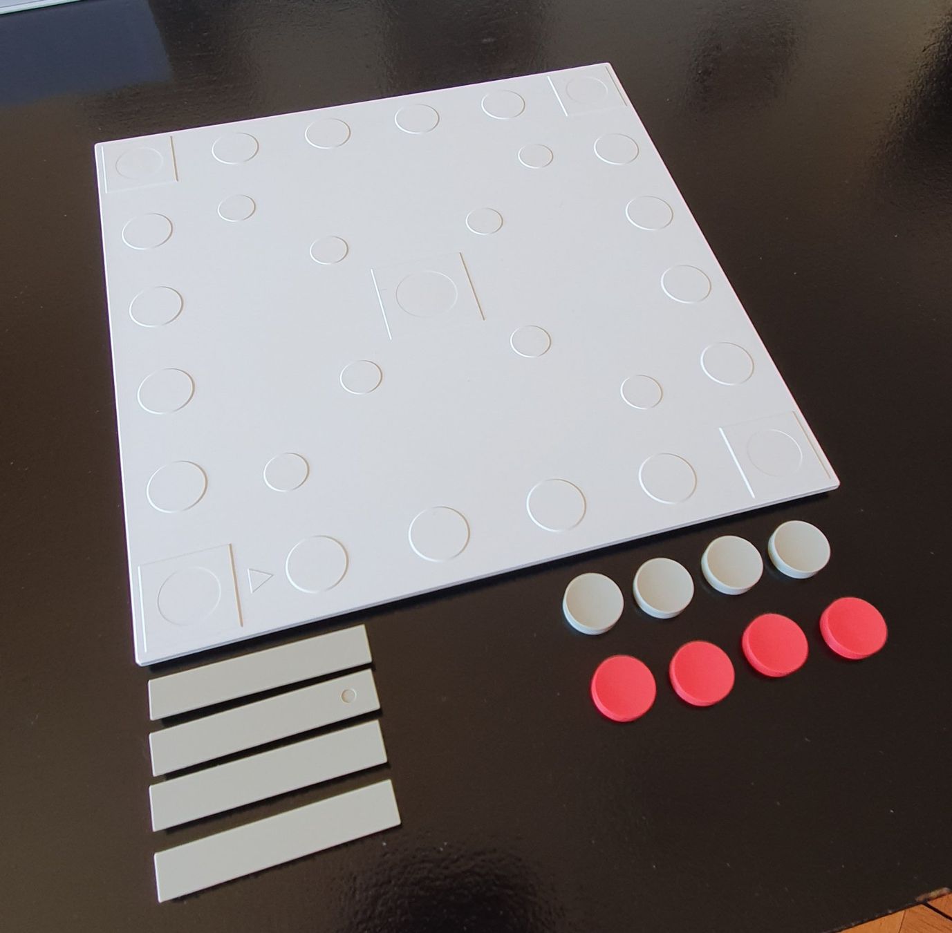 Giochi: Coffret jeux; Backgammon, Echecs, Dames, Yut Nori – Usato da Vevey venduto da Bobonitro1 4