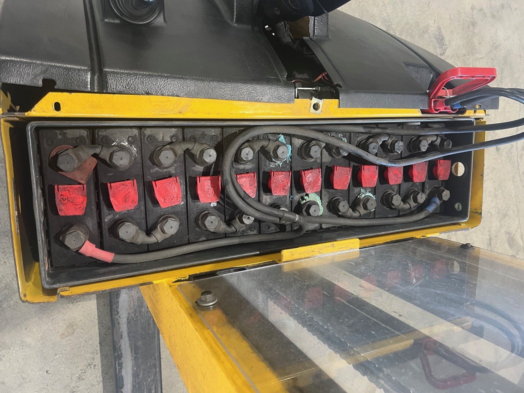 Carrelli elevatori e a forche: Elektro Deichselstapler – Usato da Dintikon venduto da SIRADO 3