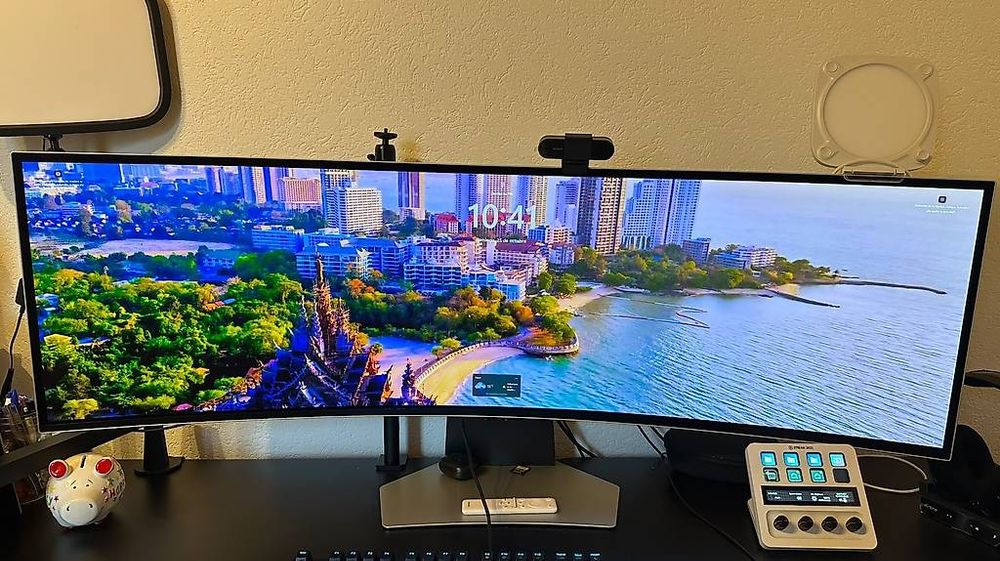 Samsung Odyssey OLED G9 49 pouces 240 Hz État impeccable (Gebraucht) in ...