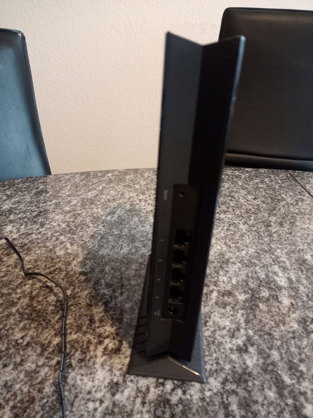 Unità & Adattatore: Netgear AX1800 WiFi Extender mit OVP – Usato da Buchs AG venduto da SellAndBuyX 4