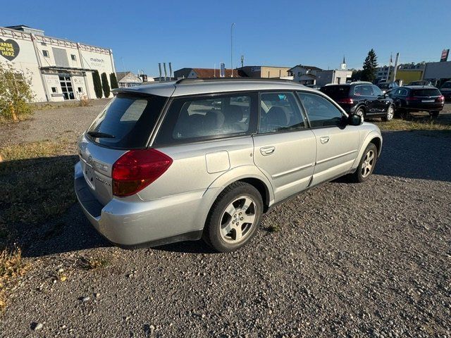 Subaru Autos: Subaru Outback 2.5 AWD – D'occasion à Weinfelden par paw14 4